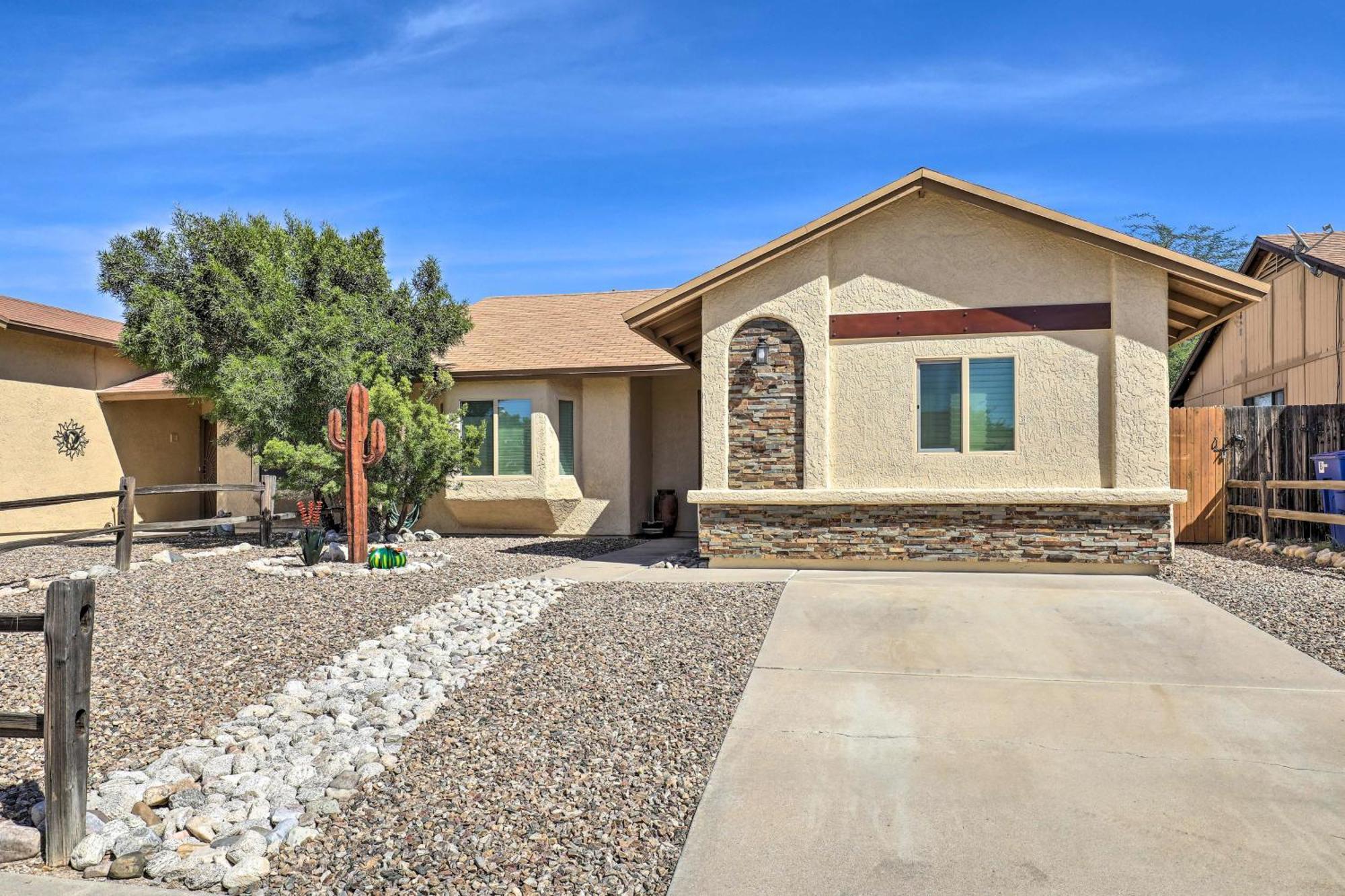 East Tucson House With Private Backyard And Fire Pit Vila Exterior foto