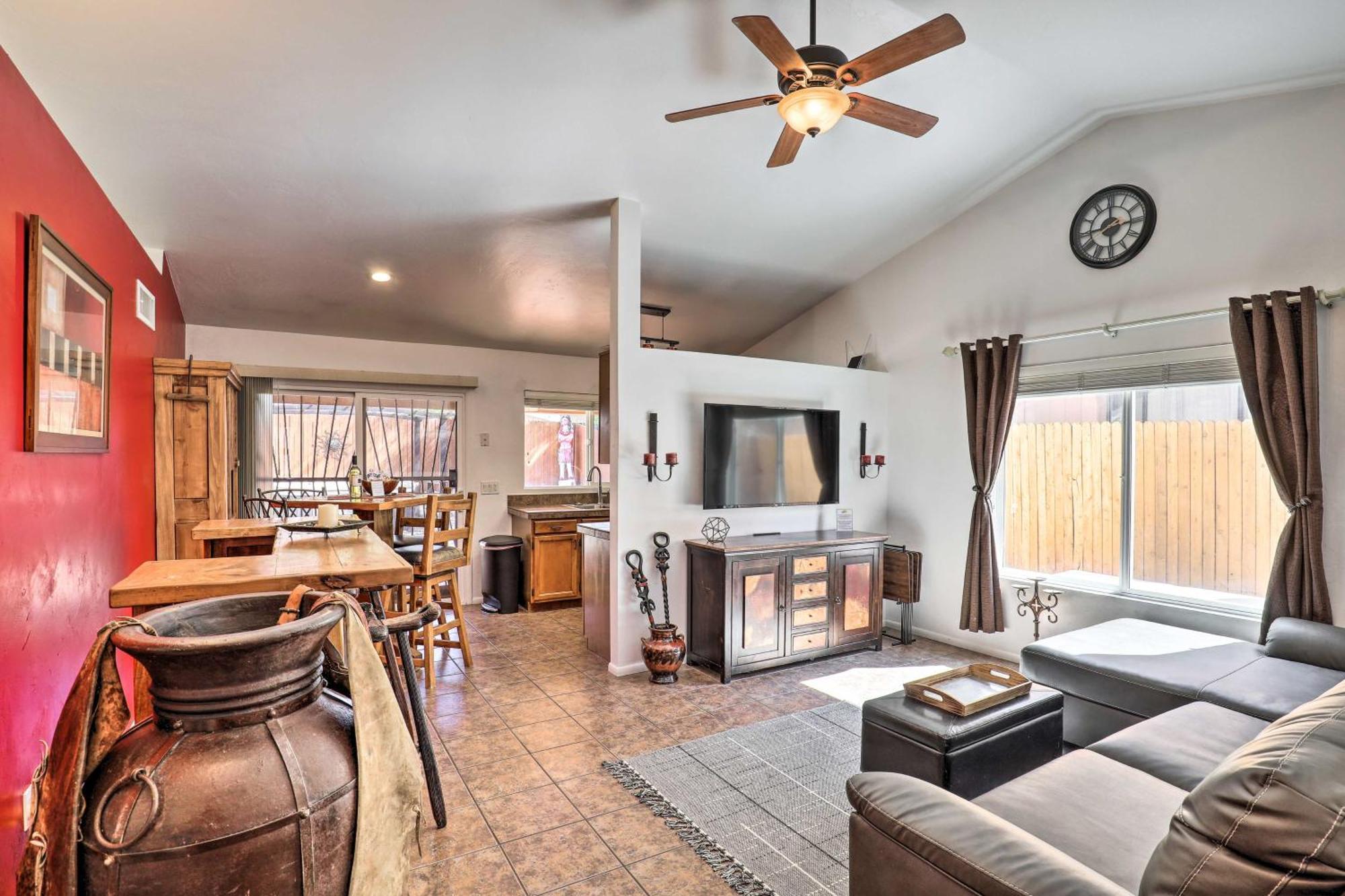 East Tucson House With Private Backyard And Fire Pit Vila Exterior foto